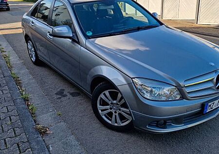 Mercedes-Benz C 220 CDI BlueEFFICIENCY -