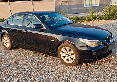 BMW 525i E60 vollleder tüv neu