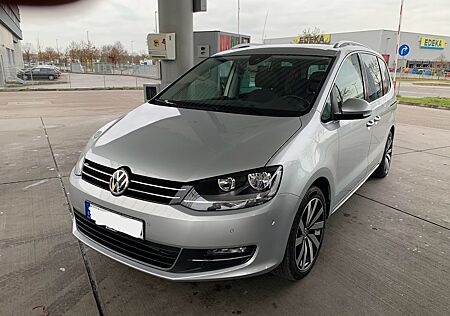 VW Sharan Volkswagen 2.0 TDI DSG Highl. AHK,ACC, Standhzg, LED