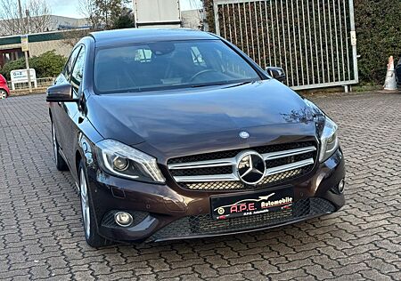 Mercedes-Benz A 180 BlueEfficiency PANO XENON NAVI AUTO