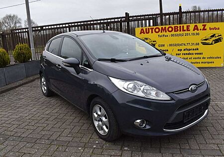 Ford Fiesta 1.6 TDCi Titanium ECOnetic / Airco