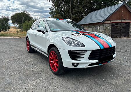 Porsche Macan S PDLS/PCM/20" Sport Design Rad