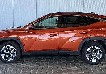 Hyundai Tucson NX4 GO 1,6 T-GDi 2WD 48V DCT 160 PS / ACC
