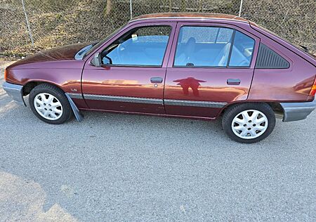 Opel Kadett 1.4 LS H-Kenzzeichen TÜV 11-2026