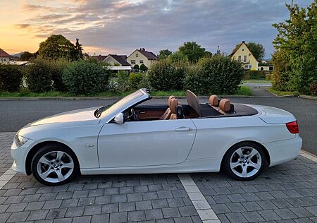 BMW 325d Cabrio in traumhaftem weiß