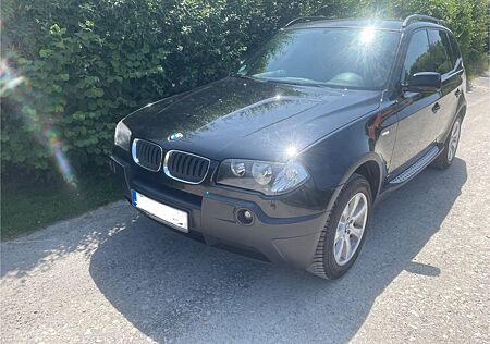 BMW X3 2.5i - 117000km