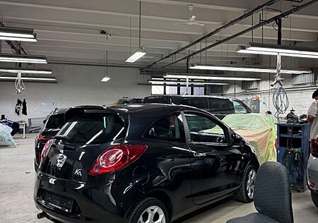 Ford Ka gebraucht kaufen Ford Ka /+ 1,2 Ambiente Ambiente