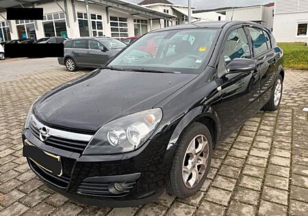 Opel Astra H 1.6 Lim. Edition