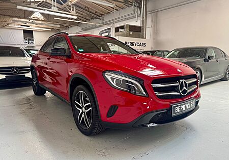 Mercedes-Benz GLA 180 *Bi-XENON*OFF-ROAD*NAVI*NIGHT PAKET