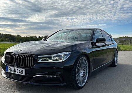 BMW 740i -