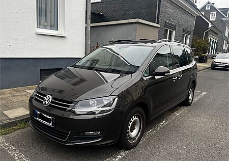 VW Sharan gebraucht kaufen VW Sharan Volkswagen 2.0 TDI DSG BlueMotion Tech Trendline...