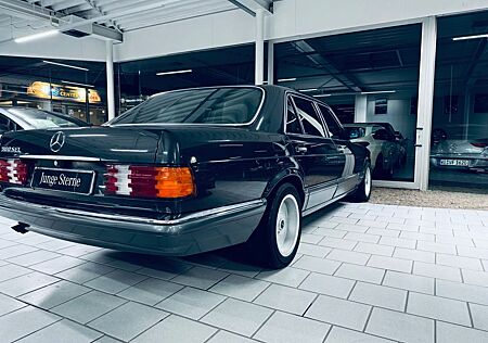 Mercedes-Benz S 560 560SEL schwarz/schwarz