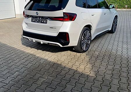 BMW X1 xDrive23i Steptronic -Vollausstattung