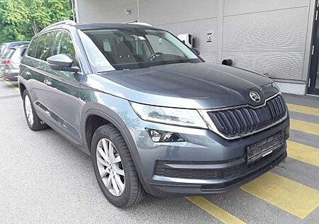 Skoda Kodiaq Style 4x4 |7 Sitzer|AHK|ACC|Pano|Memory