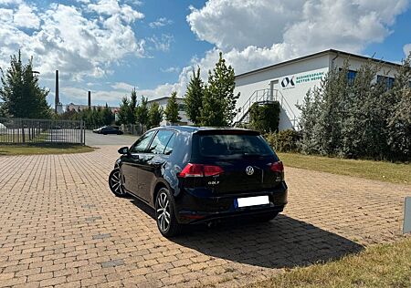 VW Golf Volkswagen 1.4 TSI BMT Highline