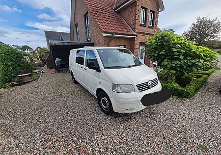 VW T5 Transporter Volkswagen / Camper Basis / Radstand lang