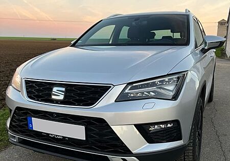 Seat Ateca 1.6 TDI Xcellence 360° KeyAut CarPlay LED