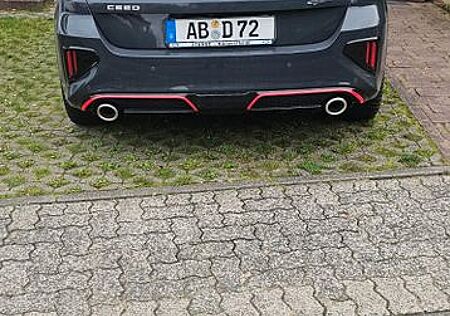 Kia Cee'd / Ceed 1.6 T-GDI DCT GT GT