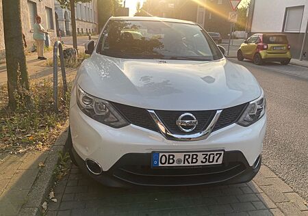 Nissan Qashqai 1.2 nur 88000 KM gelaufen