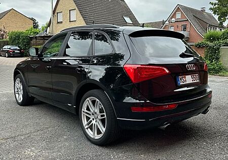 Audi Q5 3.2 FSI S tronic quattro 20ZollPano St.Hz WR