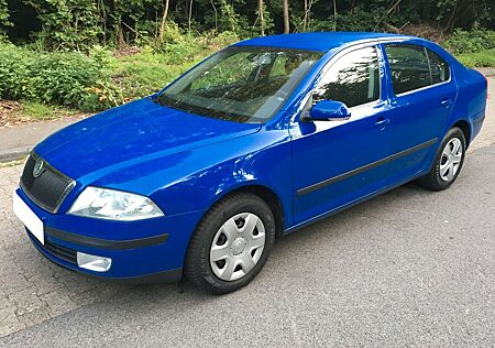 Skoda Octavia 1.6 Elegance 1. Hand volles Scheckheft