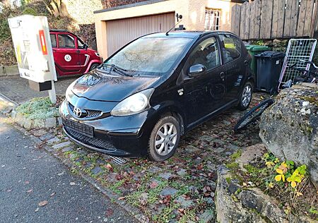 Toyota Aygo (X) Aygo 1.0 5 Türer