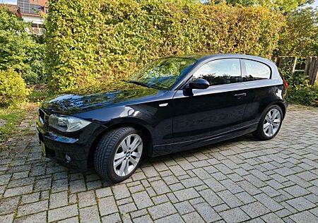 BMW 120 gebraucht kaufen BMW 120d - M-Paket / Xenon / 2.Hand