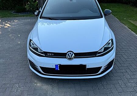 VW Golf Volkswagen 2.0 TDI DSG BMT GTD Variant GTD