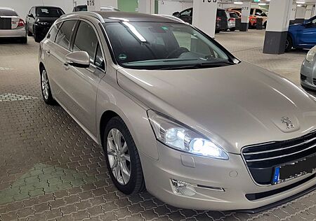 Peugeot 508 SW Allure HDi FAP 140*XEN*Leder*Massage*PANO