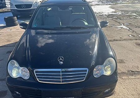 Mercedes-Benz C 220 CDI ELEGANCE TÜV 02/27 Sitzheizung