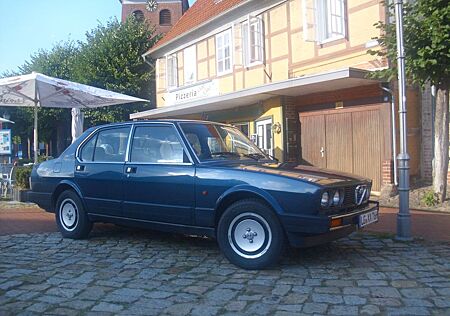 Alfa Romeo Alfetta Quadrifoglio Injektion