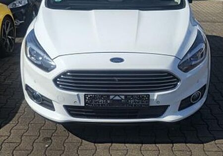 Ford S-Max 2,0 EcoBlue 110kW Titanium Auto Titanium