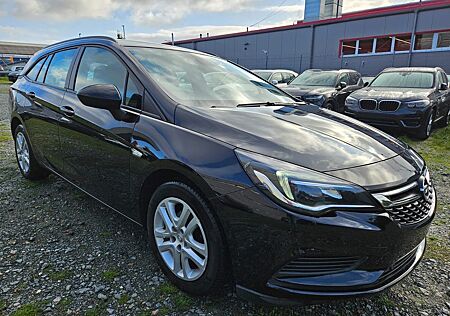 Opel Astra 1.6 CDTI BREAK * NAVIGATION * PDC