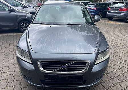 Volvo V50 Kombi 1.6 D Drive Kinetic*AHK* Tüv Au Neu