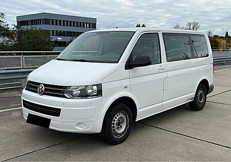 VW T5 Caravelle Volkswagen Lang 2.0 TDI 9-Sitze 102 PS