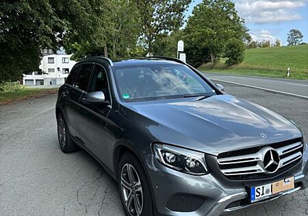 Mercedes-Benz GLC 350 d 4MATIC AMG Line Autom. AMG Line