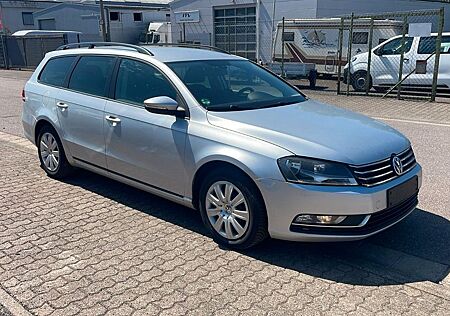 VW Passat Variant Volkswagen Trendline BlueMotion