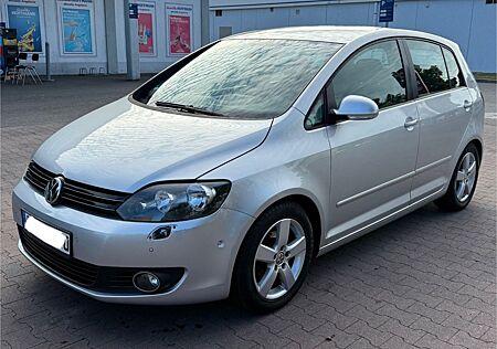 VW Golf Plus Volkswagen VI Team