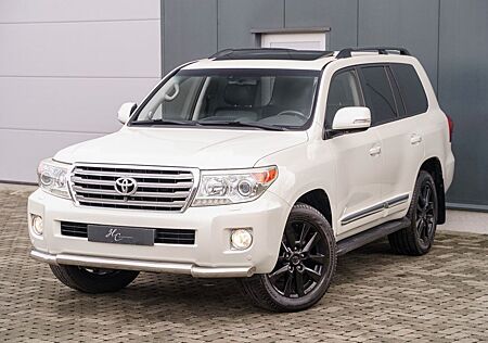 Toyota Land Cruiser 2013 200 Executive € 37000 HC INTER