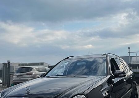Mercedes-Benz E 500 T AVANTGARDE Avantgarde
