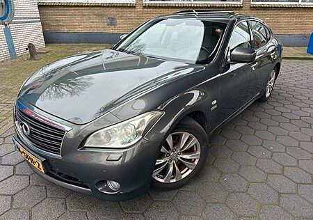 Infiniti M35 35h V6 GT Premium Auto
