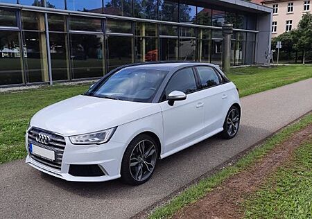 Audi S1 2.0 TFSI quattro Sportback - 1.Hand wenig km