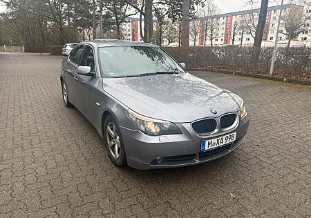BMW 520i