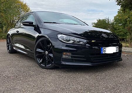 VW Scirocco Volkswagen 2.0 TSI DSG TÜV NEU Motor 60tkm