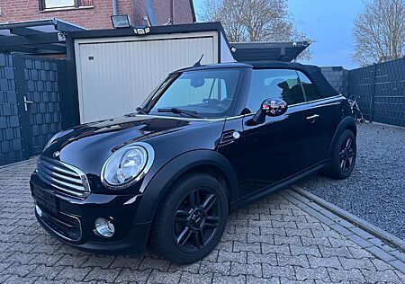 Mini One Cabrio el.Dach,Klima,wenig KM,Service neu