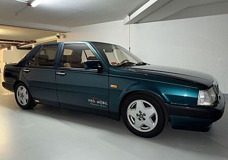 Lancia Thema 8.32