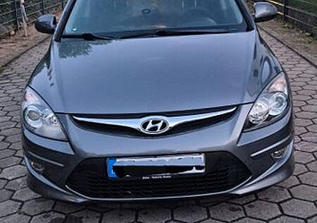 Hyundai i30 blue 1.4 Classic Classic