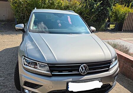 VW Tiguan Volkswagen 1.4 TSI 92kW Comfortline, TÜV neu
