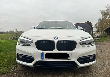 BMW 120i Sport Line, 8-Fach Bereift,SHZ,TEMP,PDC,LED