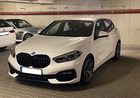 BMW 118i Sport Line inkl. WR